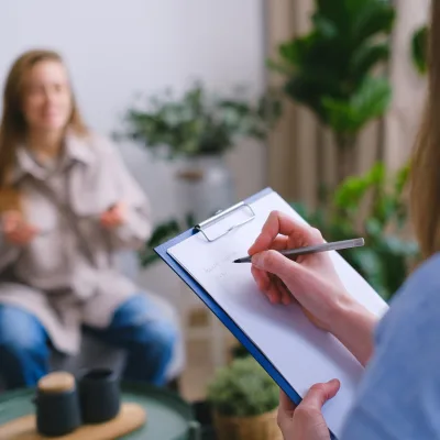 Cuidar da mente é um ato de coragem – e um investimento real em qualidade de vida